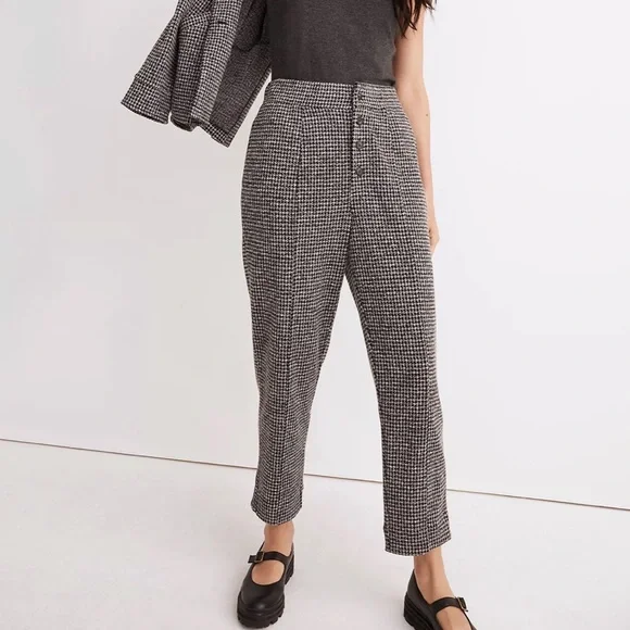 Knit Huston Button-Front Pants in Houndstooth Check - Picture 2 of 4